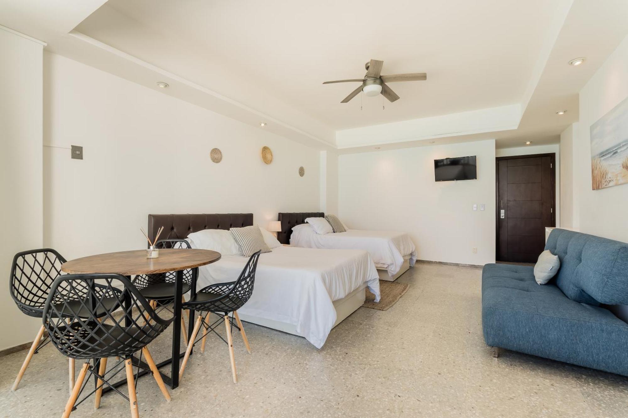 *Turquoise Escape- Beachfront Studio By Casa Paraiso* Cancun Exterior photo