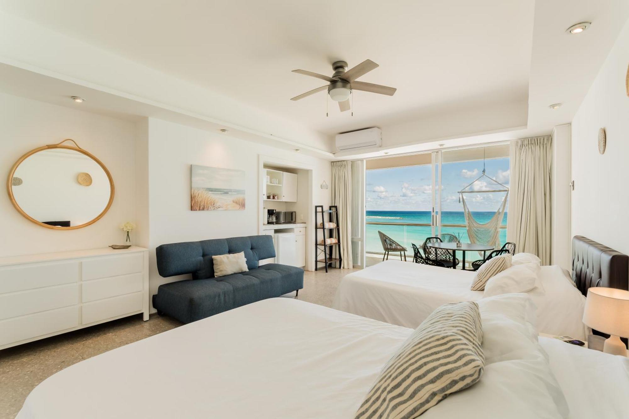 *Turquoise Escape- Beachfront Studio By Casa Paraiso* Cancun Exterior photo